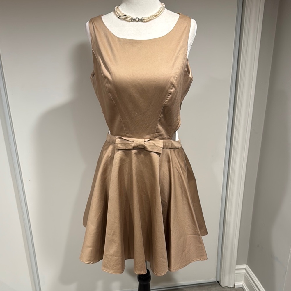 COTTON CUT OUT DRESS🤎